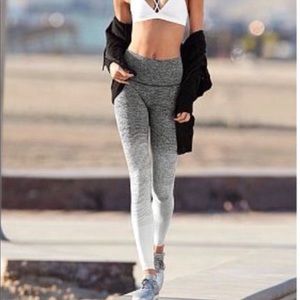 Victoria’s Secret Seamless Sport Tight